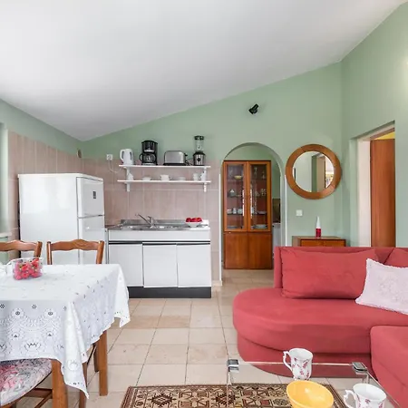 Lipa Vi Apartamento *