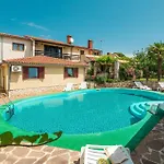 Lipa Vi Apartamento Poreč